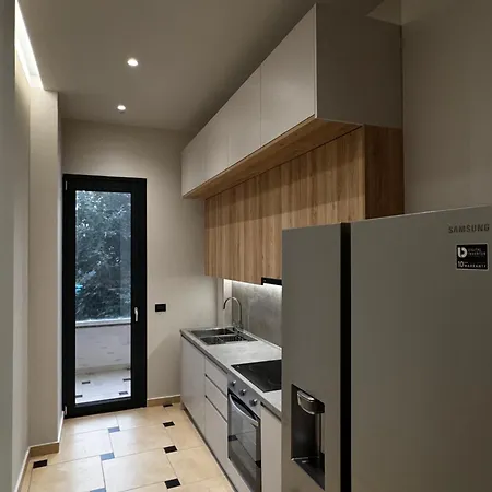 Aayan Apartment *